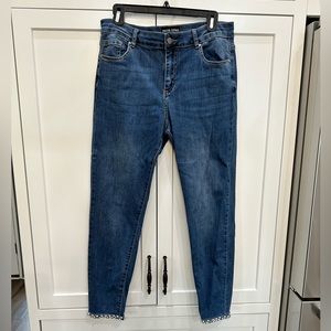 Frank Lyman Jeans